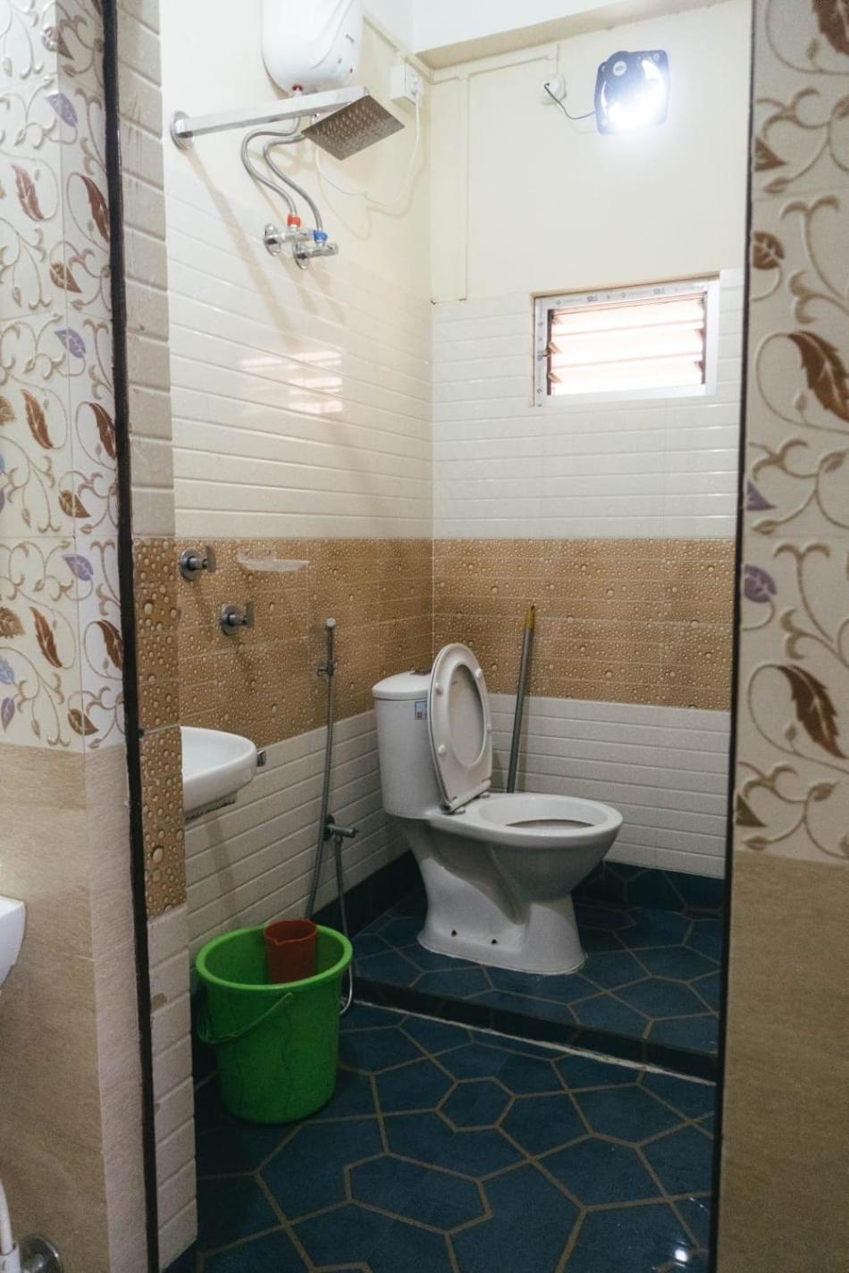 Mulaqat Homestay Siliguri Extérieur photo
